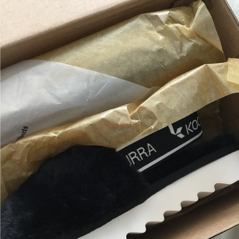 Koolaburra by UGG K Fuzzin Slippers NIB